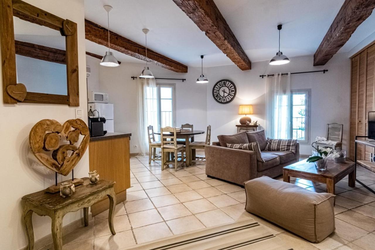 Appartement Au Coeur De L'Isle Sur La Sorgue Luaran gambar