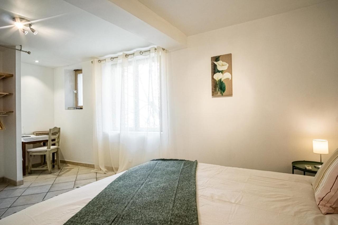Appartement Au Coeur De L'Isle Sur La Sorgue Luaran gambar