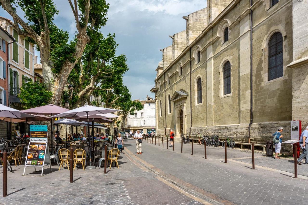 Appartement Au Coeur De L'Isle Sur La Sorgue Luaran gambar
